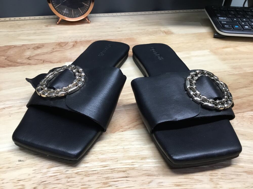 Open Edit Lely Slide Sandal Womens 5.5 Black Leather Buckle Slip-On Classic Flat